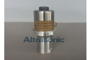  35KHz Ultrasonic Transducer High Power Density 6um Amplitude for Welding Machine with Excellent Performance 